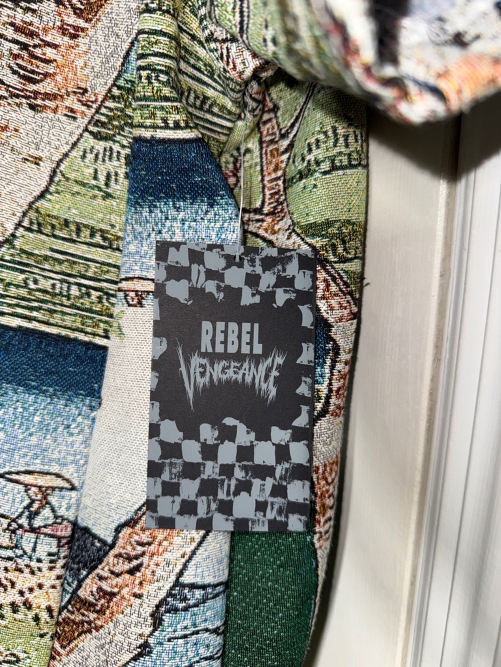 Rebel Vengeance Tapestry NWT Japanese Mount Fuji Shirt Men's Size L - Picture 4 of 12